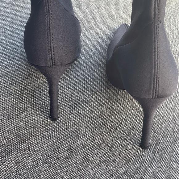 NEW Stuart Weitzman ULTRASTUART LEGGING 100 Boot Satin Stretch Black Size 6 - Picture 11 of 14